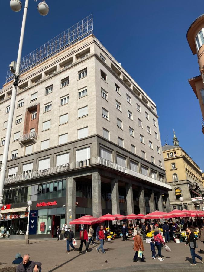 Bed & Breakfast Sky City Center Zagreb Luaran gambar
